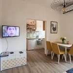 Apartment Linden House Flat