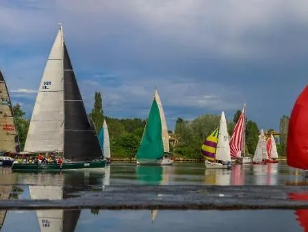 Linden House - A Lovely In