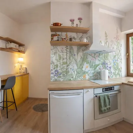 Linden House Flat
